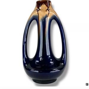 Art deco vase